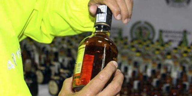 Policía Tolima realiza operativos contra el licor adulterado y de contrabando en el departamento